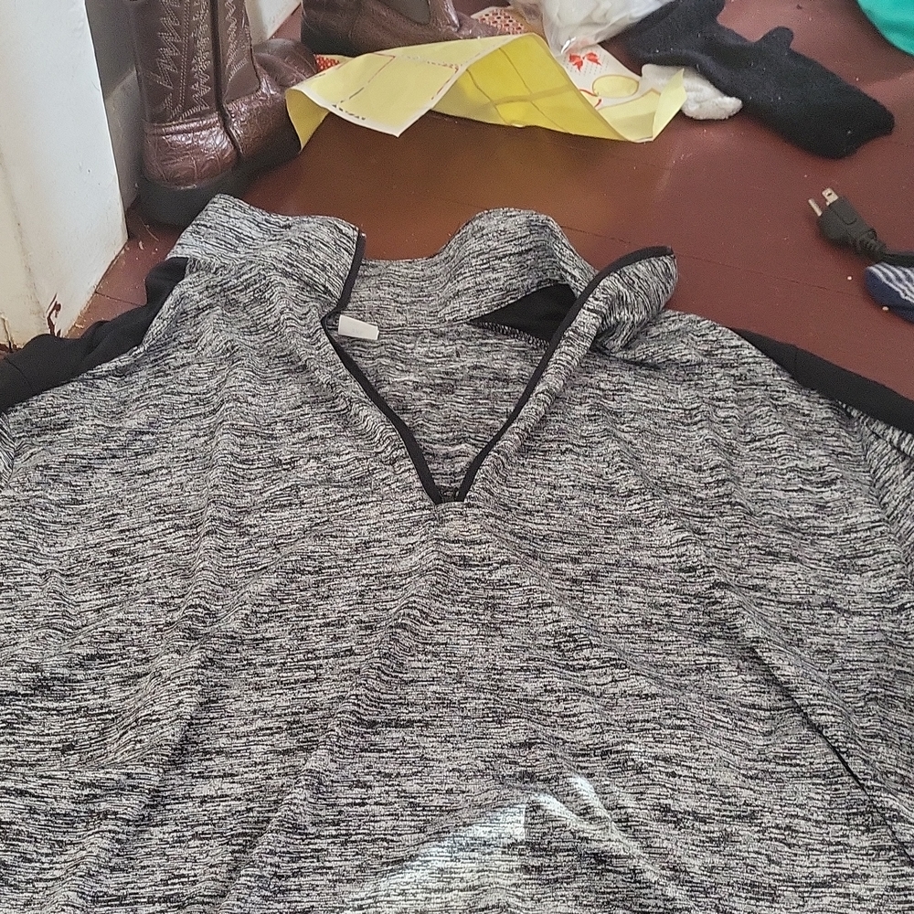 Long sleeve sweater